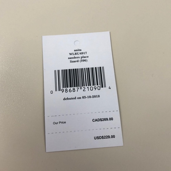 Kate Spade Wallet - Picture 3 of 4